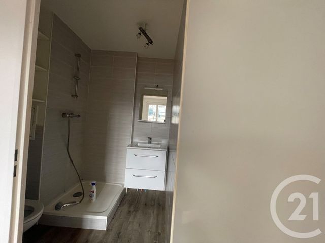 Afficher la photo en grand Appartement F2 à vendre - 2 pièces - 34.55 m2 - CERGY - 95 - ILE-DE-FRANCE - Century 21 Osmose