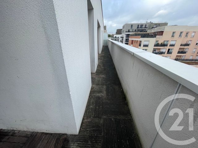 Appartement F3 à vendre - 3 pièces - 61.07 m2 - CERGY - 95 - ILE-DE-FRANCE - Century 21 Osmose