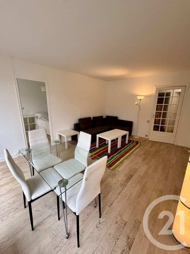 Appartement F4 à louer - 4 pièces - 82.0 m2 - CERGY - 95 - ILE-DE-FRANCE - Century 21 Osmose