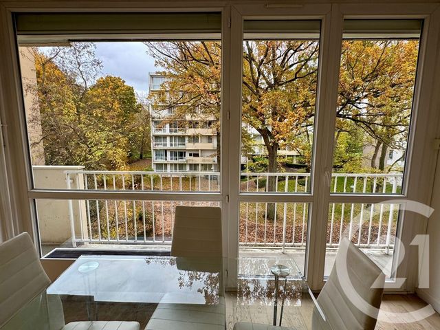 Appartement F4 à louer - 4 pièces - 82.0 m2 - CERGY - 95 - ILE-DE-FRANCE - Century 21 Osmose