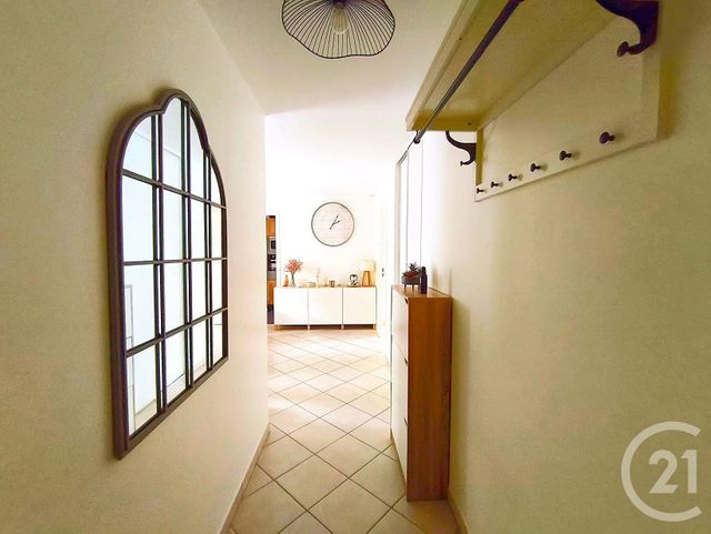 Appartement F3 à vendre - 3 pièces - 64.75 m2 - PONTOISE - 95 - ILE-DE-FRANCE - Century 21 Osmose