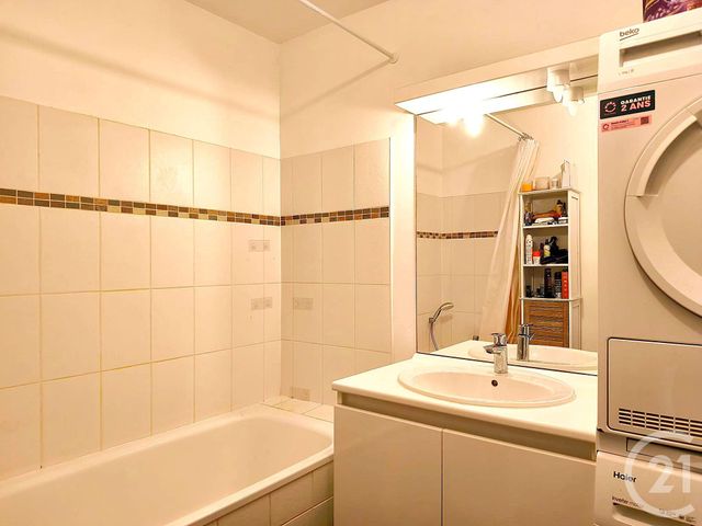 Appartement F3 à vendre - 3 pièces - 64.75 m2 - PONTOISE - 95 - ILE-DE-FRANCE - Century 21 Osmose