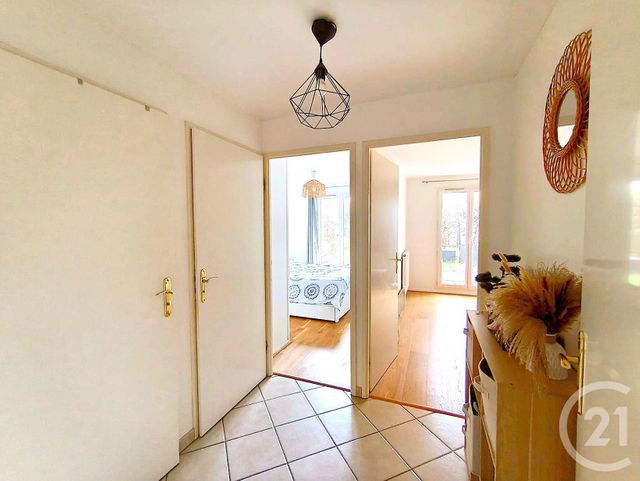 Appartement F3 à vendre - 3 pièces - 64.75 m2 - PONTOISE - 95 - ILE-DE-FRANCE - Century 21 Osmose
