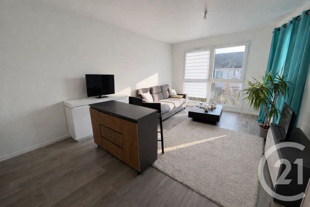 Appartement F2 à vendre - 2 pièces - 42.27 m2 - JOUY LE MOUTIER - 95 - ILE-DE-FRANCE - Century 21 Osmose