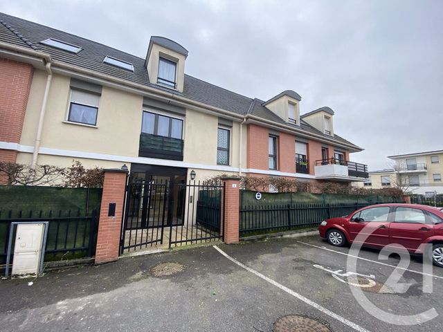 Appartement F3 à louer - 3 pièces - 65.0 m2 - ST OUEN L AUMONE - 95 - ILE-DE-FRANCE - Century 21 Osmose