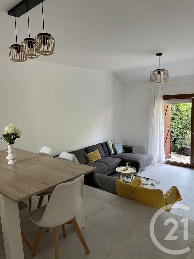 maison à louer - 4 pièces - 94.67 m2 - CERGY - 95 - ILE-DE-FRANCE - Century 21 Osmose