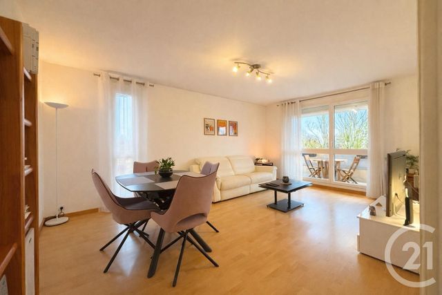 Appartement F4 à vendre - 4 pièces - 79.29 m2 - ERAGNY SUR OISE - 95 - ILE-DE-FRANCE - Century 21 Osmose