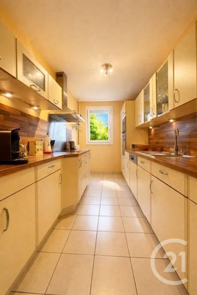 Appartement F4 à vendre - 4 pièces - 79.29 m2 - ERAGNY SUR OISE - 95 - ILE-DE-FRANCE - Century 21 Osmose