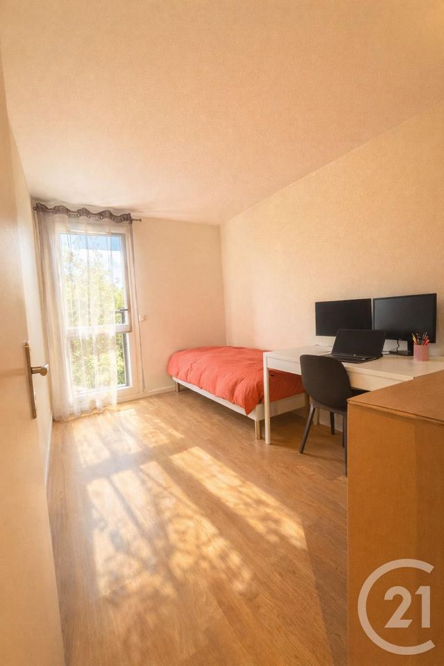 Appartement F4 à vendre - 4 pièces - 79.29 m2 - ERAGNY SUR OISE - 95 - ILE-DE-FRANCE - Century 21 Osmose