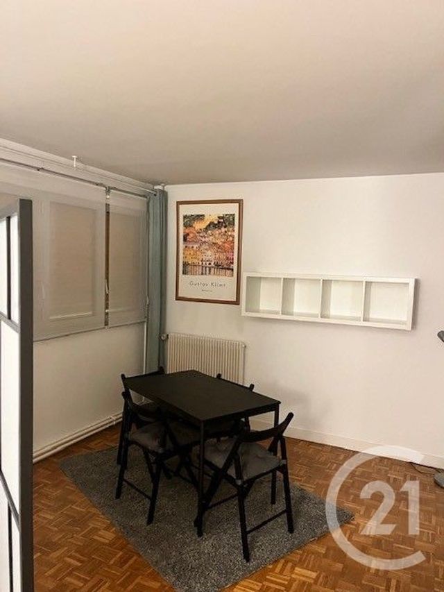 Appartement Studio à louer - 1 pièce - 38.85 m2 - CERGY - 95 - ILE-DE-FRANCE - Century 21 Osmose