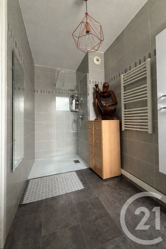 Appartement F3 à vendre - 3 pièces - 72.7 m2 - ERAGNY SUR OISE - 95 - ILE-DE-FRANCE - Century 21 Osmose