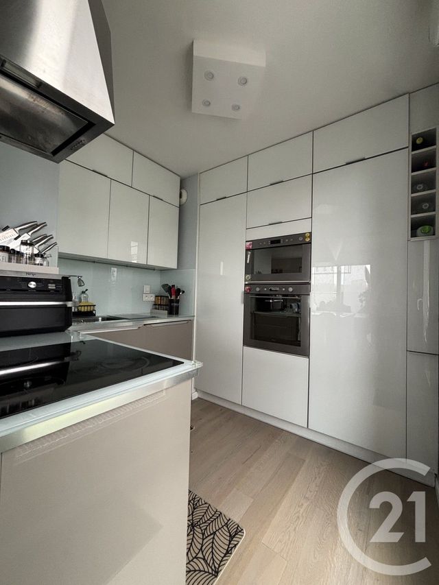 Appartement F3 à vendre - 3 pièces - 72.7 m2 - ERAGNY SUR OISE - 95 - ILE-DE-FRANCE - Century 21 Osmose