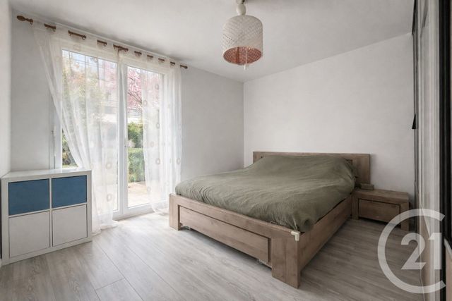 Appartement F2 à vendre - 2 pièces - 45.26 m2 - ERAGNY SUR OISE - 95 - ILE-DE-FRANCE - Century 21 Osmose