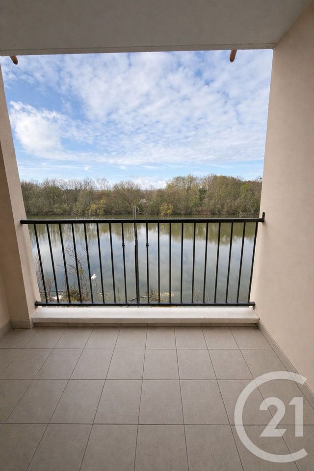 Appartement F4 à vendre - 4 pièces - 91.11 m2 - CERGY - 95 - ILE-DE-FRANCE - Century 21 Osmose