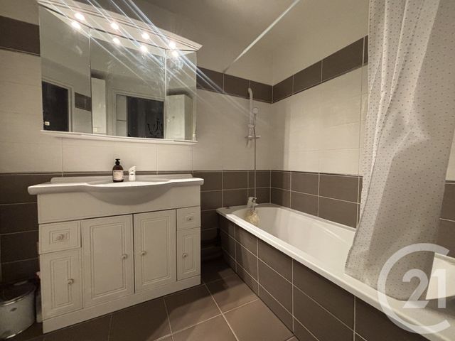 Appartement F5 à vendre - 5 pièces - 104.66 m2 - ERAGNY SUR OISE - 95 - ILE-DE-FRANCE - Century 21 Osmose