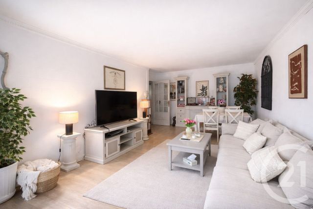 Appartement F5 à vendre - 5 pièces - 104.66 m2 - ERAGNY SUR OISE - 95 - ILE-DE-FRANCE - Century 21 Osmose