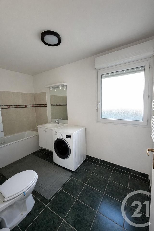 Appartement Duplex à vendre - 4 pièces - 72.68 m2 - CERGY - 95 - ILE-DE-FRANCE - Century 21 Osmose