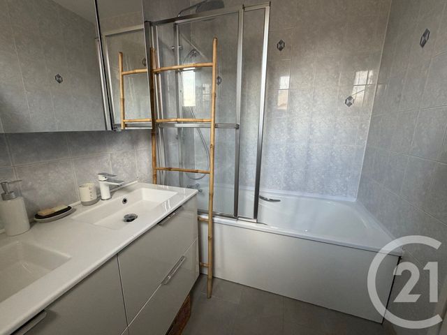 maison à vendre - 8 pièces - 181.0 m2 - CERGY - 95 - ILE-DE-FRANCE - Century 21 Osmose