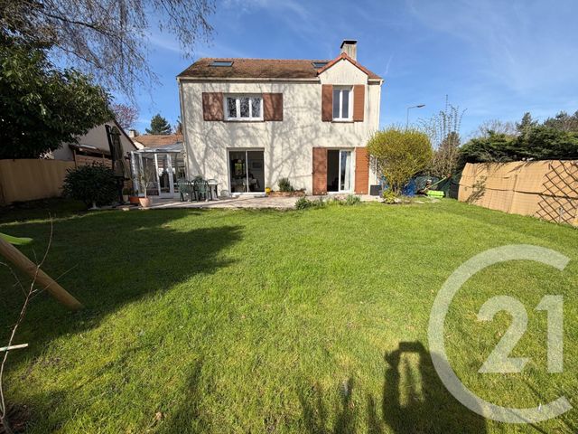 maison à vendre - 8 pièces - 181.0 m2 - CERGY - 95 - ILE-DE-FRANCE - Century 21 Osmose