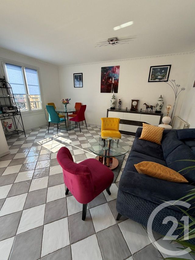 Appartement Duplex à vendre - 5 pièces - 95.29 m2 - CERGY - 95 - ILE-DE-FRANCE - Century 21 Osmose