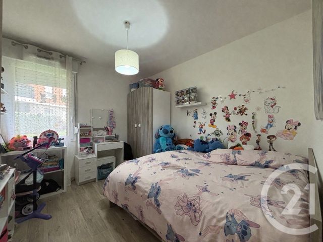 Appartement F3 à vendre - 3 pièces - 62.7 m2 - ERAGNY SUR OISE - 95 - ILE-DE-FRANCE - Century 21 Osmose