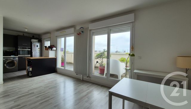 Appartement F4 à vendre - 4 pièces - 89.4 m2 - CERGY - 95 - ILE-DE-FRANCE - Century 21 Osmose