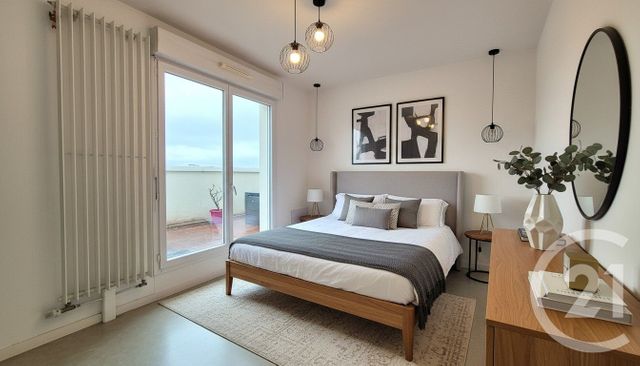 Appartement F4 à vendre - 4 pièces - 89.4 m2 - CERGY - 95 - ILE-DE-FRANCE - Century 21 Osmose