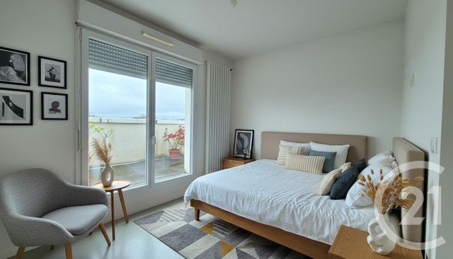 Appartement F4 à vendre - 4 pièces - 89.4 m2 - CERGY - 95 - ILE-DE-FRANCE - Century 21 Osmose