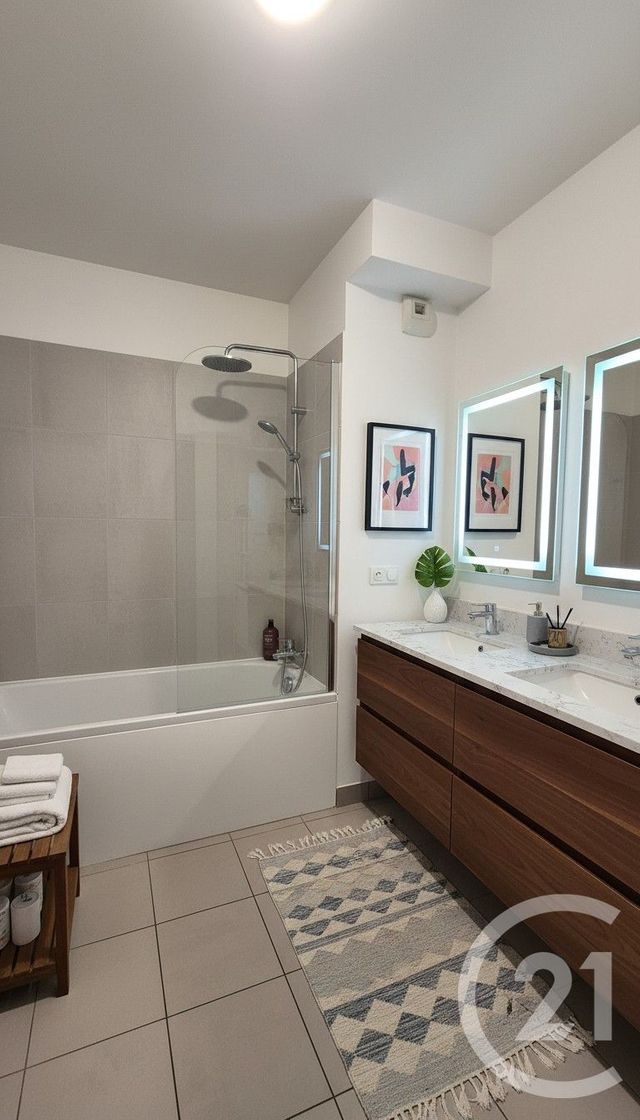 Appartement F4 à vendre - 4 pièces - 89.4 m2 - CERGY - 95 - ILE-DE-FRANCE - Century 21 Osmose