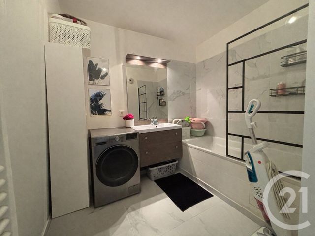 Appartement F3 à vendre - 3 pièces - 63.28 m2 - ERAGNY SUR OISE - 95 - ILE-DE-FRANCE - Century 21 Osmose