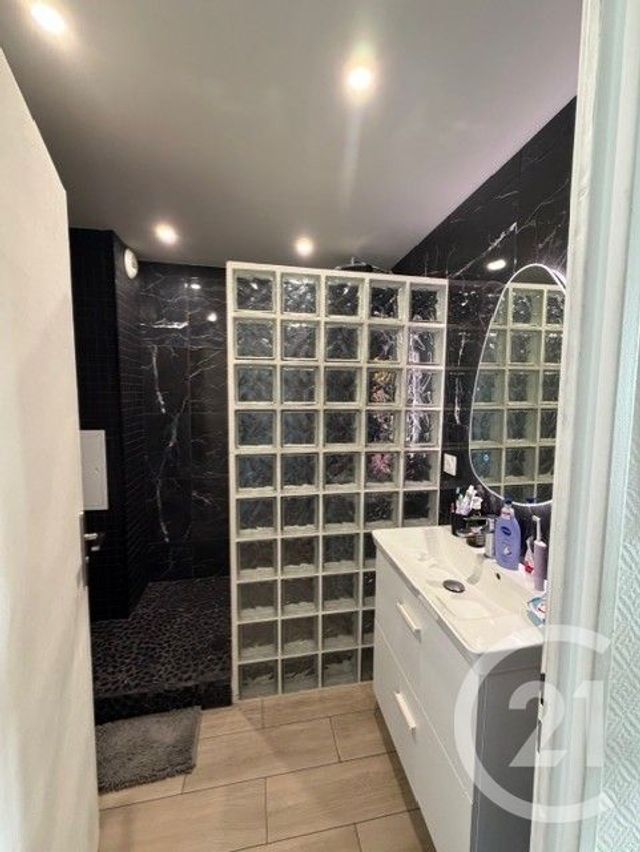 Appartement Duplex à vendre - 4 pièces - 101.84 m2 - CERGY - 95 - ILE-DE-FRANCE - Century 21 Osmose