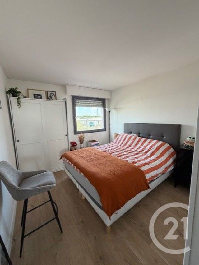 Appartement Duplex à vendre - 4 pièces - 101.84 m2 - CERGY - 95 - ILE-DE-FRANCE - Century 21 Osmose
