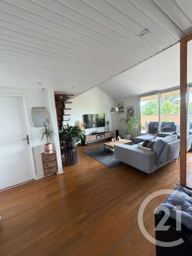 Appartement Duplex à vendre - 4 pièces - 101.84 m2 - CERGY - 95 - ILE-DE-FRANCE - Century 21 Osmose