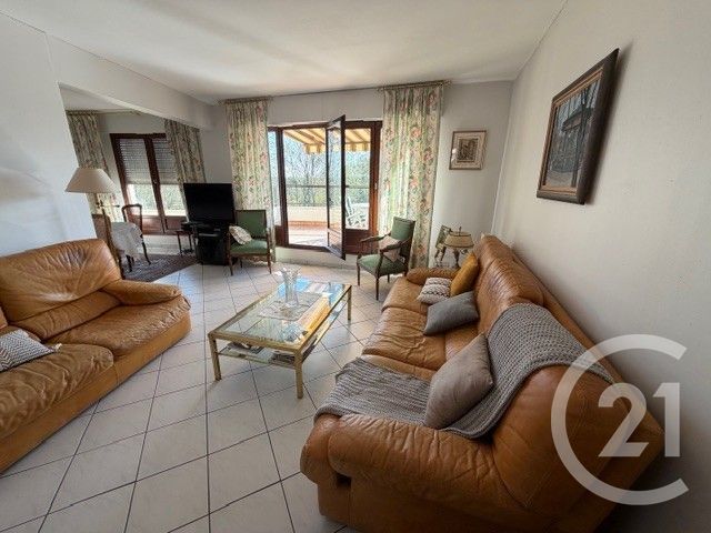 Appartement F5 à vendre - 5 pièces - 89.88 m2 - CERGY - 95 - ILE-DE-FRANCE - Century 21 Osmose