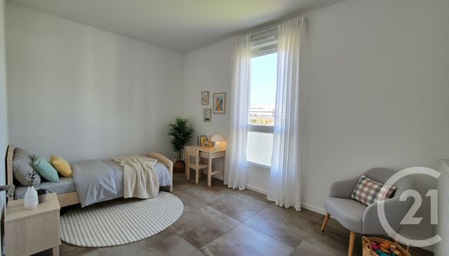 Appartement F4 à vendre - 4 pièces - 78.21 m2 - CERGY - 95 - ILE-DE-FRANCE - Century 21 Osmose