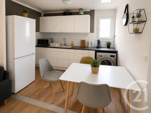 Appartement F6 à vendre - 7 pièces - 101.48 m2 - CERGY - 95 - ILE-DE-FRANCE - Century 21 Osmose