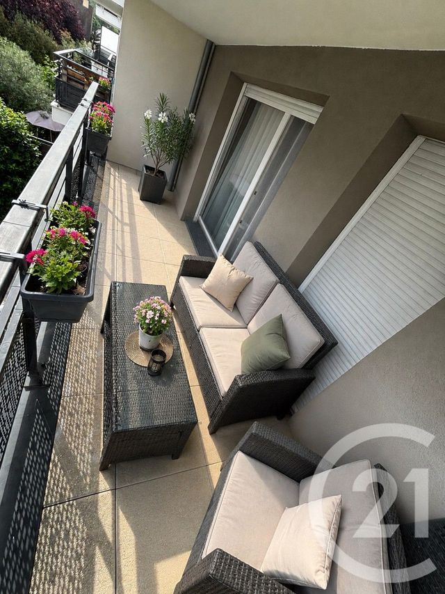 Appartement F3 à vendre - 3 pièces - 69.2 m2 - ERAGNY SUR OISE - 95 - ILE-DE-FRANCE - Century 21 Osmose