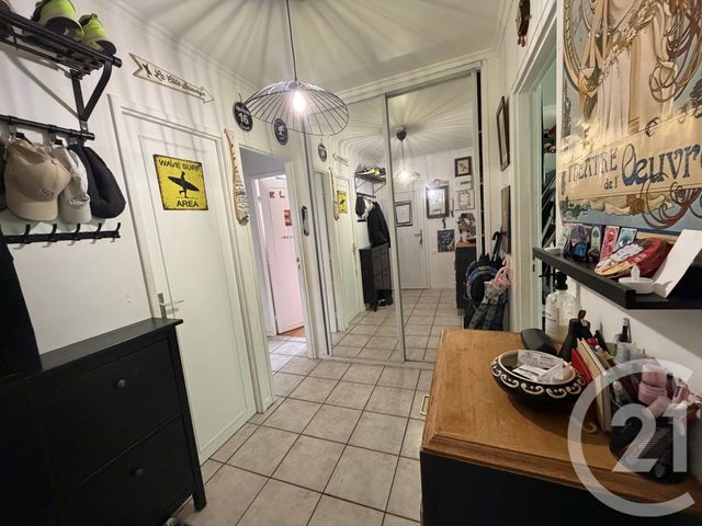 Appartement F4 à vendre - 4 pièces - 81.11 m2 - CERGY - 95 - ILE-DE-FRANCE - Century 21 Osmose