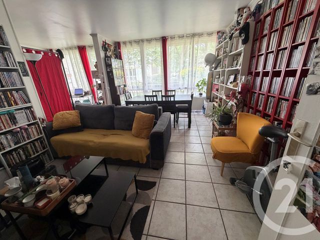 Appartement F4 à vendre - 4 pièces - 81.11 m2 - CERGY - 95 - ILE-DE-FRANCE - Century 21 Osmose