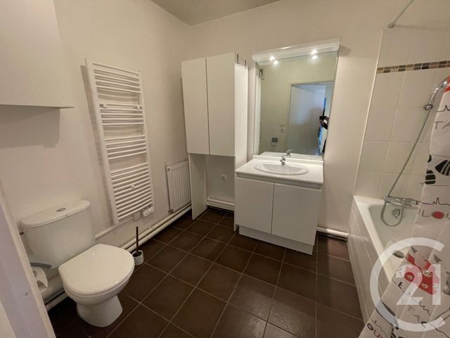 Appartement F3 à vendre - 3 pièces - 61.07 m2 - CERGY - 95 - ILE-DE-FRANCE - Century 21 Osmose