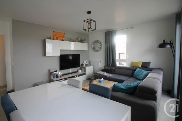 Appartement F3 à louer - 3 pièces - 59.95 m2 - CERGY - 95 - ILE-DE-FRANCE - Century 21 Osmose