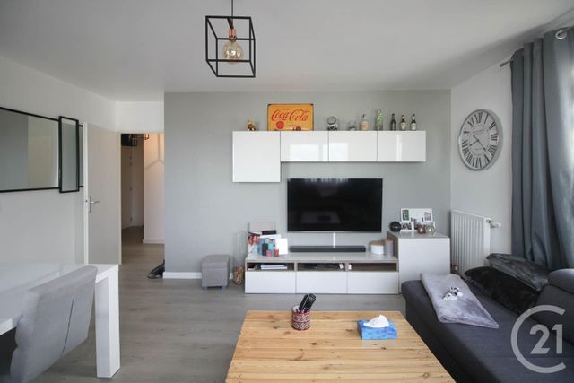 Appartement F3 à louer - 3 pièces - 59.95 m2 - CERGY - 95 - ILE-DE-FRANCE - Century 21 Osmose
