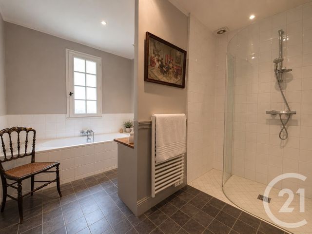 maison à vendre - 7 pièces - 169.1 m2 - ERAGNY SUR OISE - 95 - ILE-DE-FRANCE - Century 21 Osmose