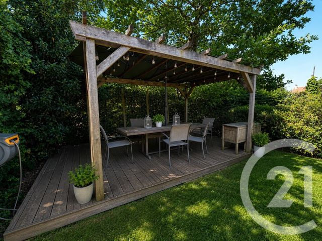 maison à vendre - 7 pièces - 169.1 m2 - ERAGNY SUR OISE - 95 - ILE-DE-FRANCE - Century 21 Osmose