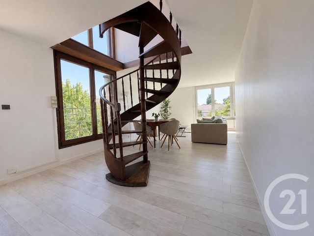 Appartement F5 à vendre - 5 pièces - 110.71 m2 - ERAGNY SUR OISE - 95 - ILE-DE-FRANCE - Century 21 Osmose