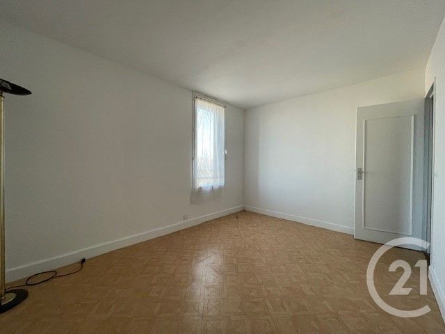 Appartement F3 à vendre - 3 pièces - 63.6 m2 - ERAGNY SUR OISE - 95 - ILE-DE-FRANCE - Century 21 Osmose