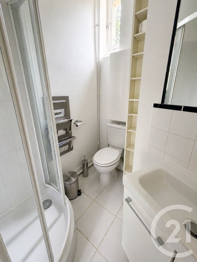 Appartement F2 à vendre - 2 pièces - 36.63 m2 - CERGY - 95 - ILE-DE-FRANCE - Century 21 Osmose