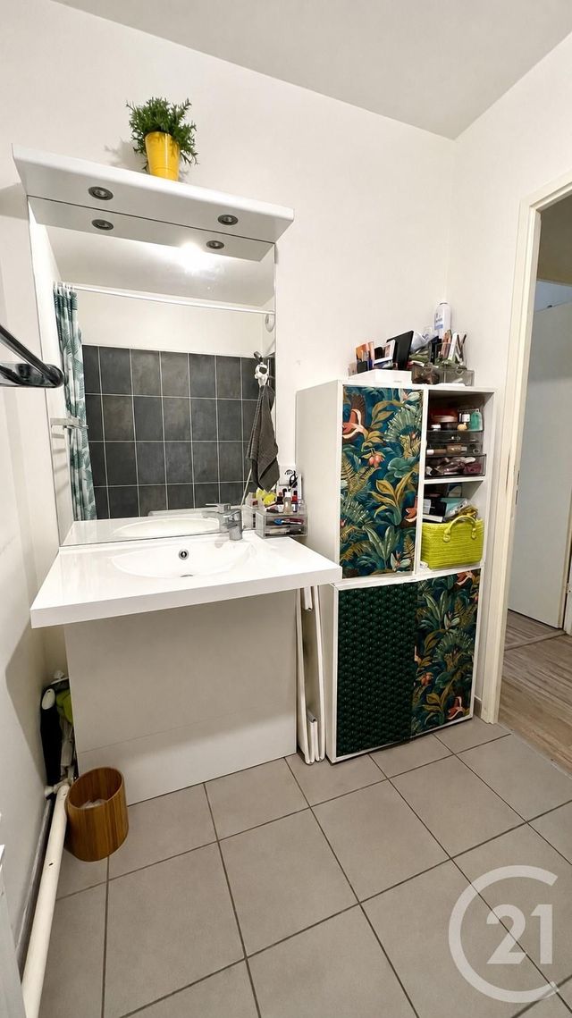 Appartement F3 à vendre - 3 pièces - 63.0 m2 - ST OUEN L AUMONE - 95 - ILE-DE-FRANCE - Century 21 Osmose