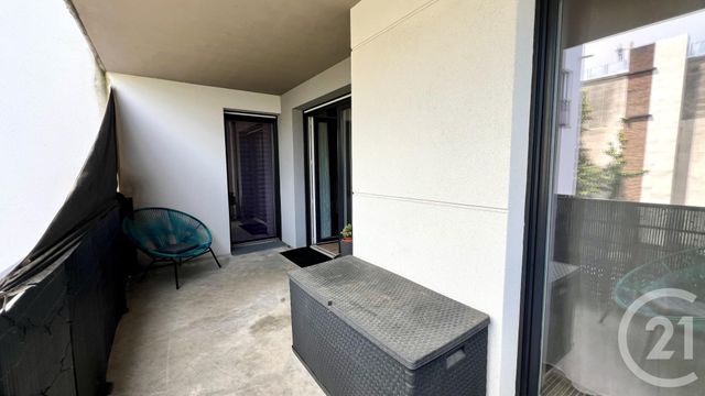 Appartement F3 à vendre - 3 pièces - 63.0 m2 - ST OUEN L AUMONE - 95 - ILE-DE-FRANCE - Century 21 Osmose