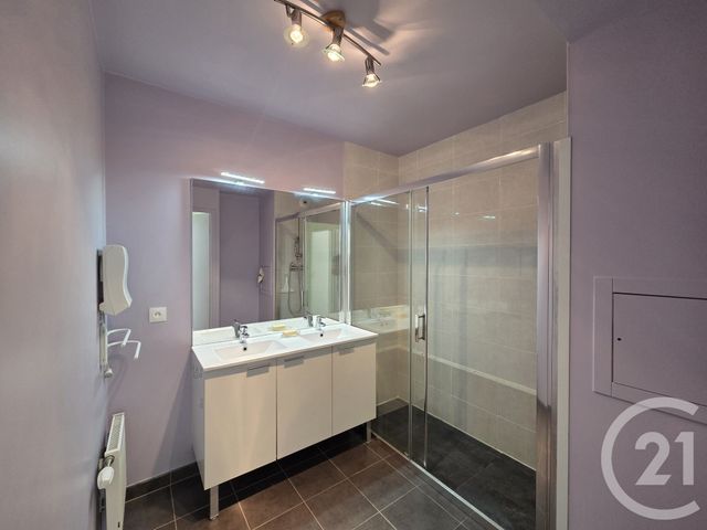 Appartement F3 à vendre - 3 pièces - 63.42 m2 - ST OUEN L AUMONE - 95 - ILE-DE-FRANCE - Century 21 Osmose